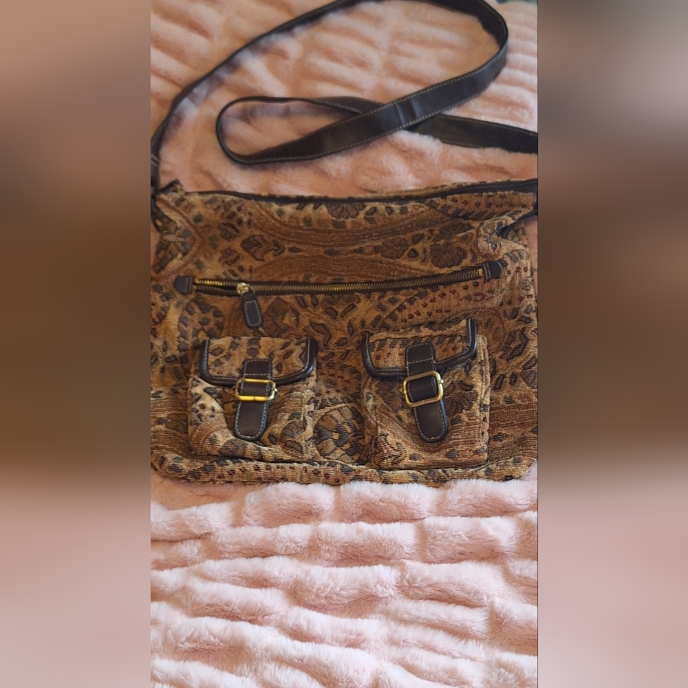 Purse - Picture 1 of 5